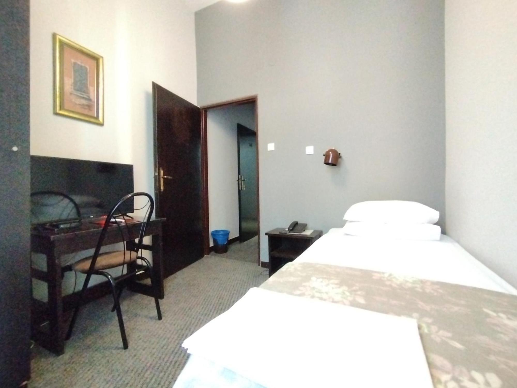 Hotel Vojvodina Novi Sad Bagian luar foto