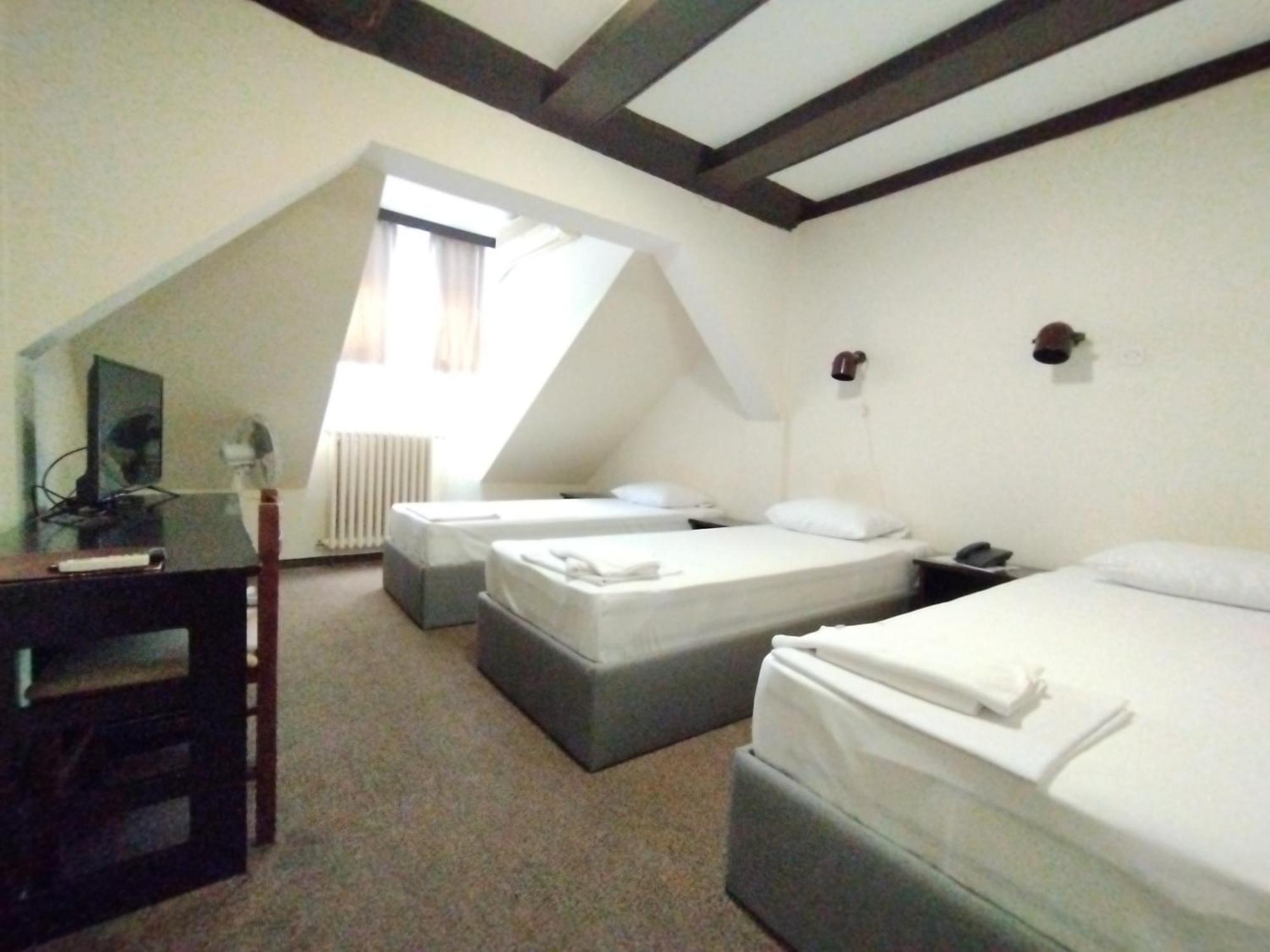 Hotel Vojvodina Novi Sad Bagian luar foto